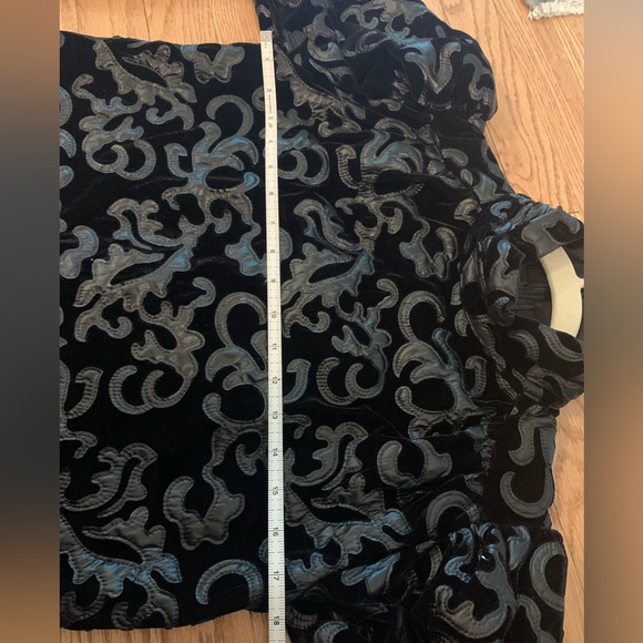 ZARA Bloggers Favorite Black Combination Velvet Mock Neck Baroque Top US Small - Picture 10 of 11